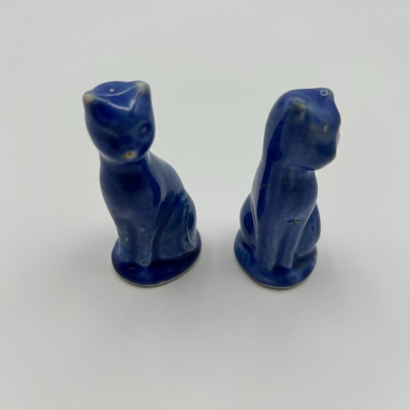 Vtg Mini Sitting Cat Figurines Set of 2 Blue Glazed Porcelain 2.5" Collectible - Picture 4 of 5